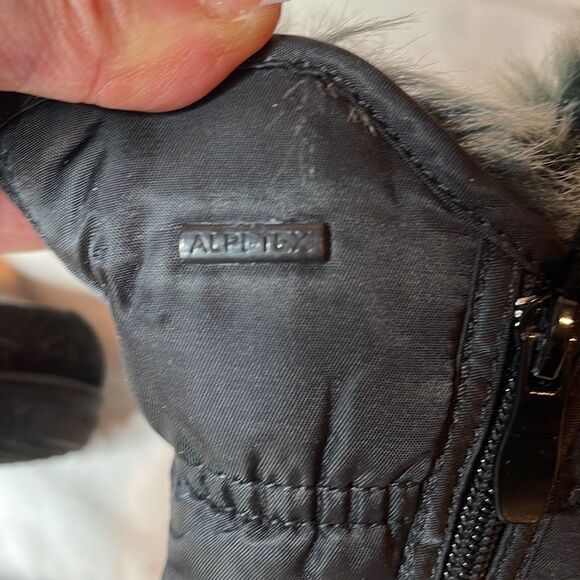 Flexus Spring Step Ernestina Faux Fur Quilted Boots. Size 38(8). - Picture 7 of 15